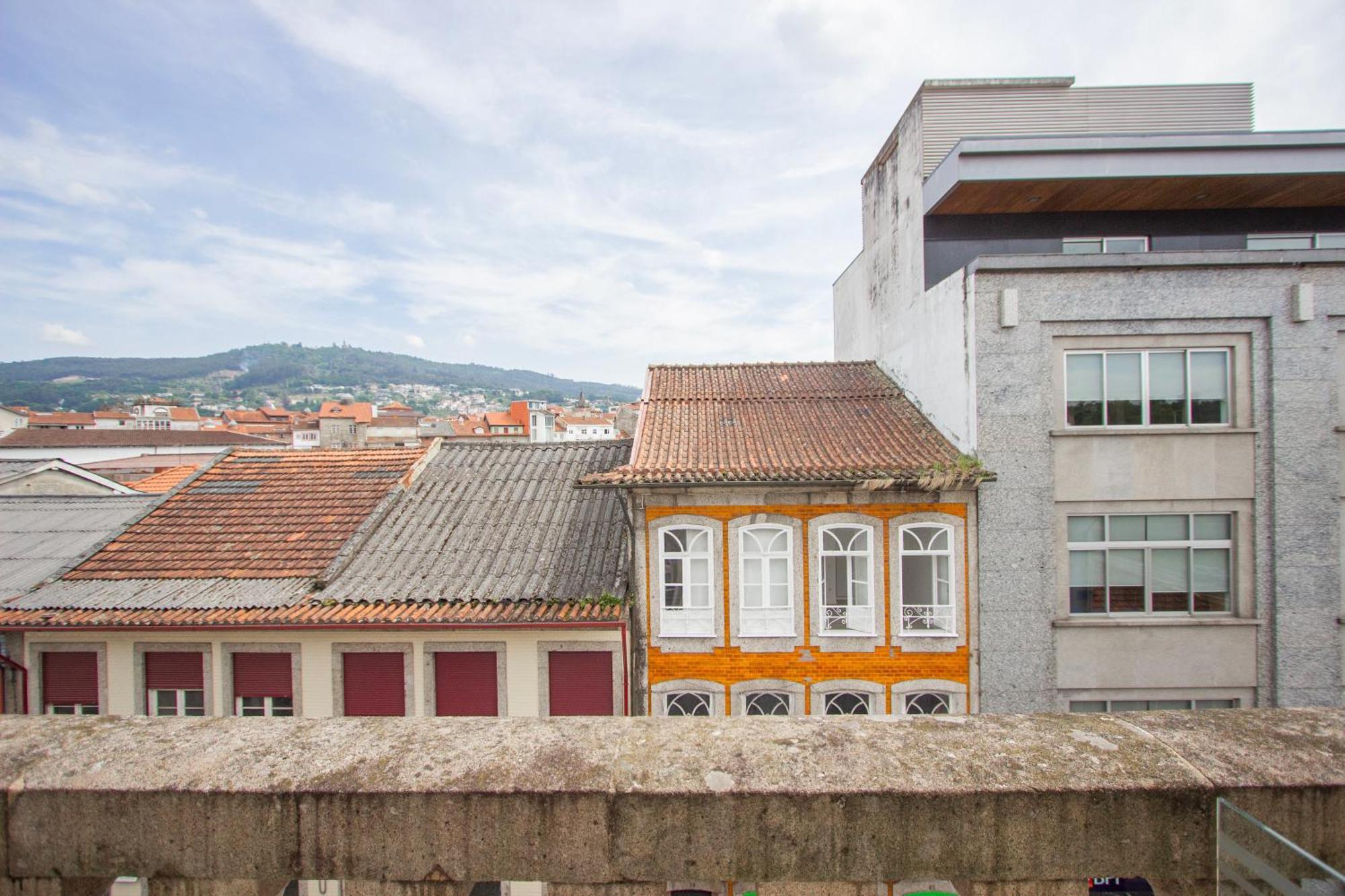 Dom Jose Alojamentos By Guestify Guimarães Room photo